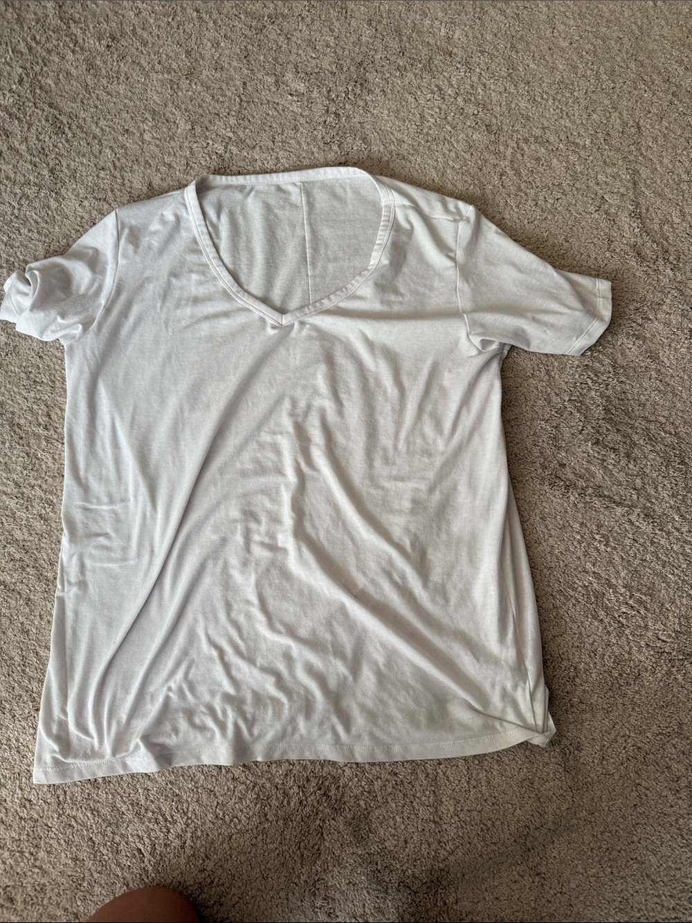 Alo oversized Basic White V-Neck Tee size small